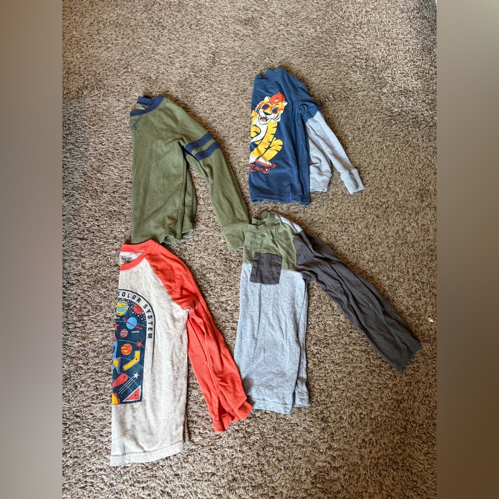 Boys Long Sleeve Bundle size 6